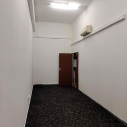 Sin Cheong Building (D20), Factory #583769031